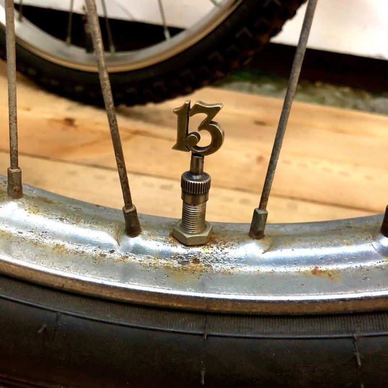 画像2: HATCHET Metal Work Studio (ハチェットメタルワークスタジオ) HBC-7-B "13" ValveCap 