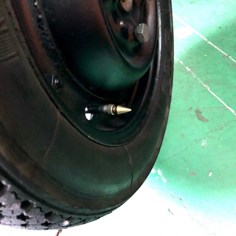 画像2: HATCHET Metal Work Studio (ハチェットメタルワークスタジオ) HBC-10-B "SPIKE" ValveCap 