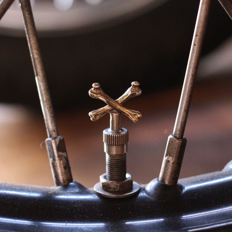 画像5: UNCROWD | VALVE CAP -cross bone-  (5)