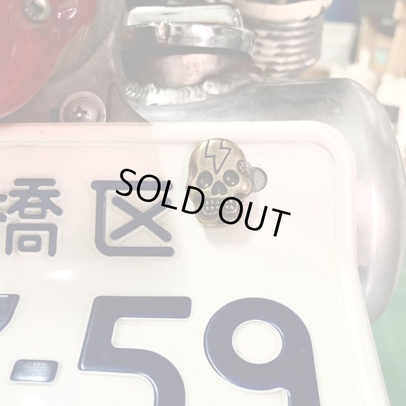 画像3: HATCHET Metal Work Studio (ハチェットメタルワークスタジオ) HNB-9-B "SKULL" NumberBolt  (3)