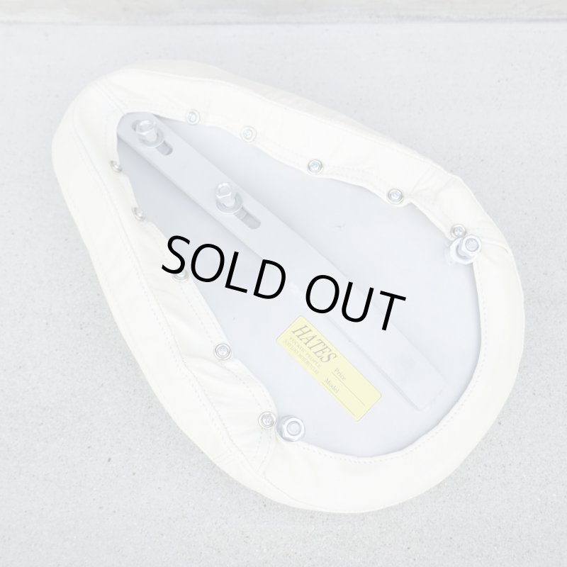 画像8: HATES SEAT CO. | TUCK ROLL SEAT & PILLION PAD  (8)