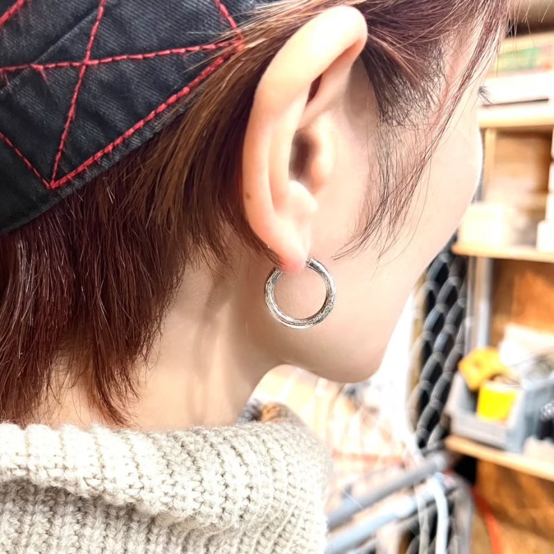 画像3: HATCHET Metal Work Studio (ハチェットメタルワークスタジオ) | HP-10-S "ROUND LINE" Pierce(L)  (3)