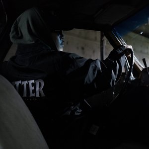 画像13: FLUTTER (フラッター) | "The Dress" OG logo Windbreaker 