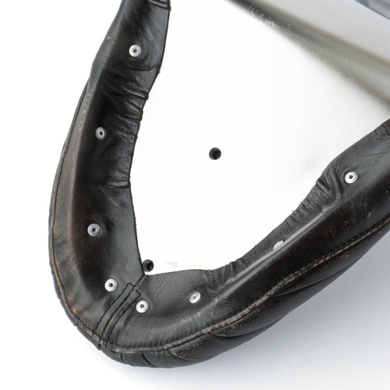 画像9: HATES SEAT CO. | RIGID COBRA TUCK & ROLL  (9)