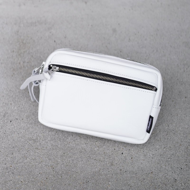 画像1: Hoodlum | LEATHER BAR BAG  (1)