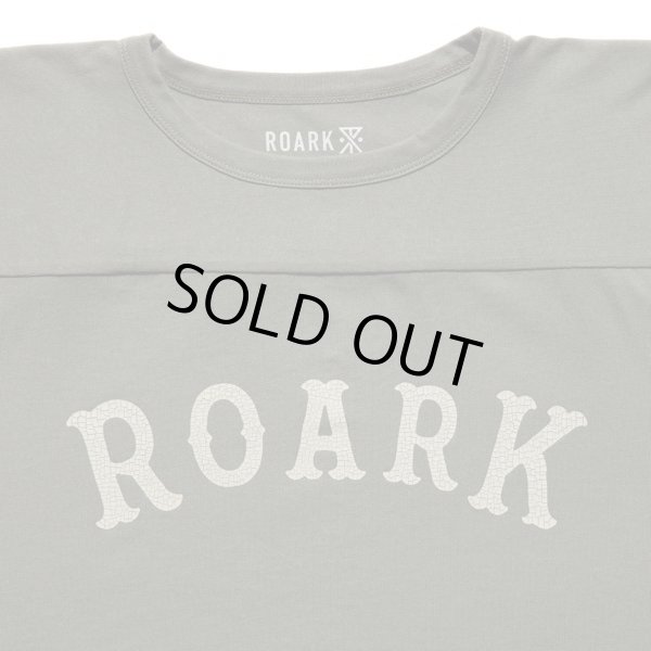 画像4: ROARK (ロアーク) | “MEDIEVAL LOGO” 3/4 SLEEVE TEE  (4)