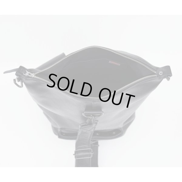 画像19: FLUTTER × HOODLUM | W Name Leather Duffle Bag  (19)