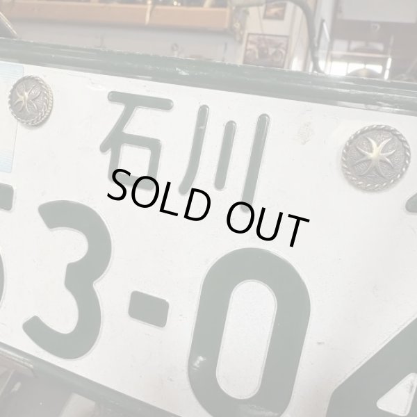 画像3: HWZN.MFG.CO. | EIGHT LEGGED CROSS LICENSE PLATE BOLT  (3)