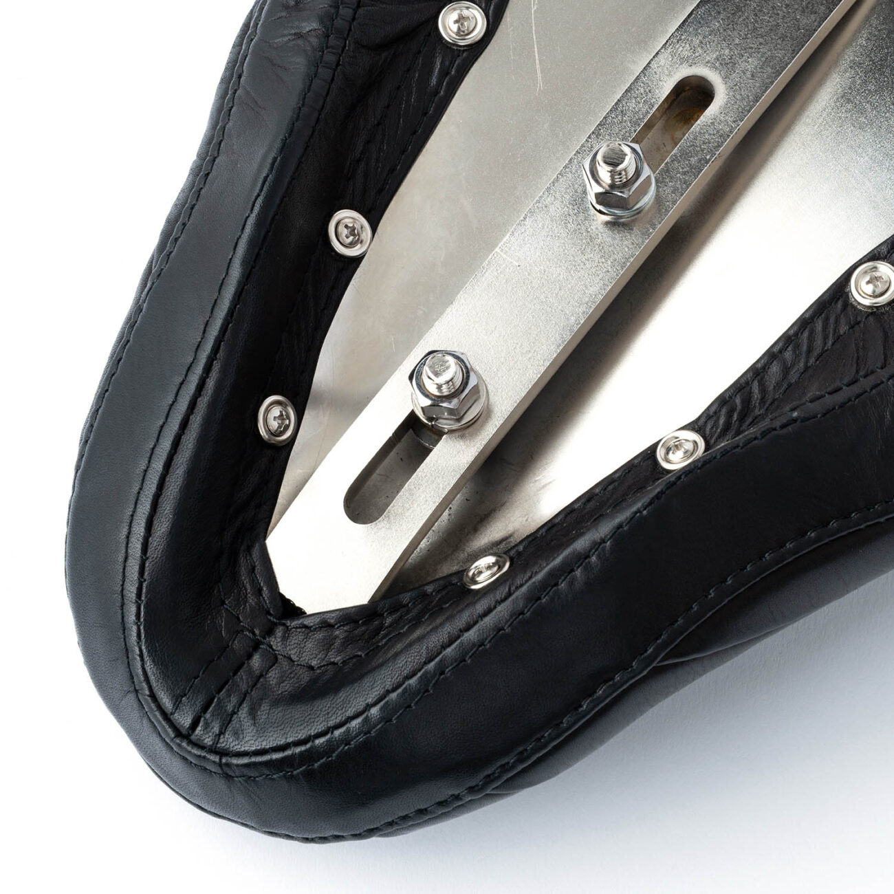 画像11: HATES SEAT CO. | SOLO SEAT&PILLION TUCK&ROLL  (11)