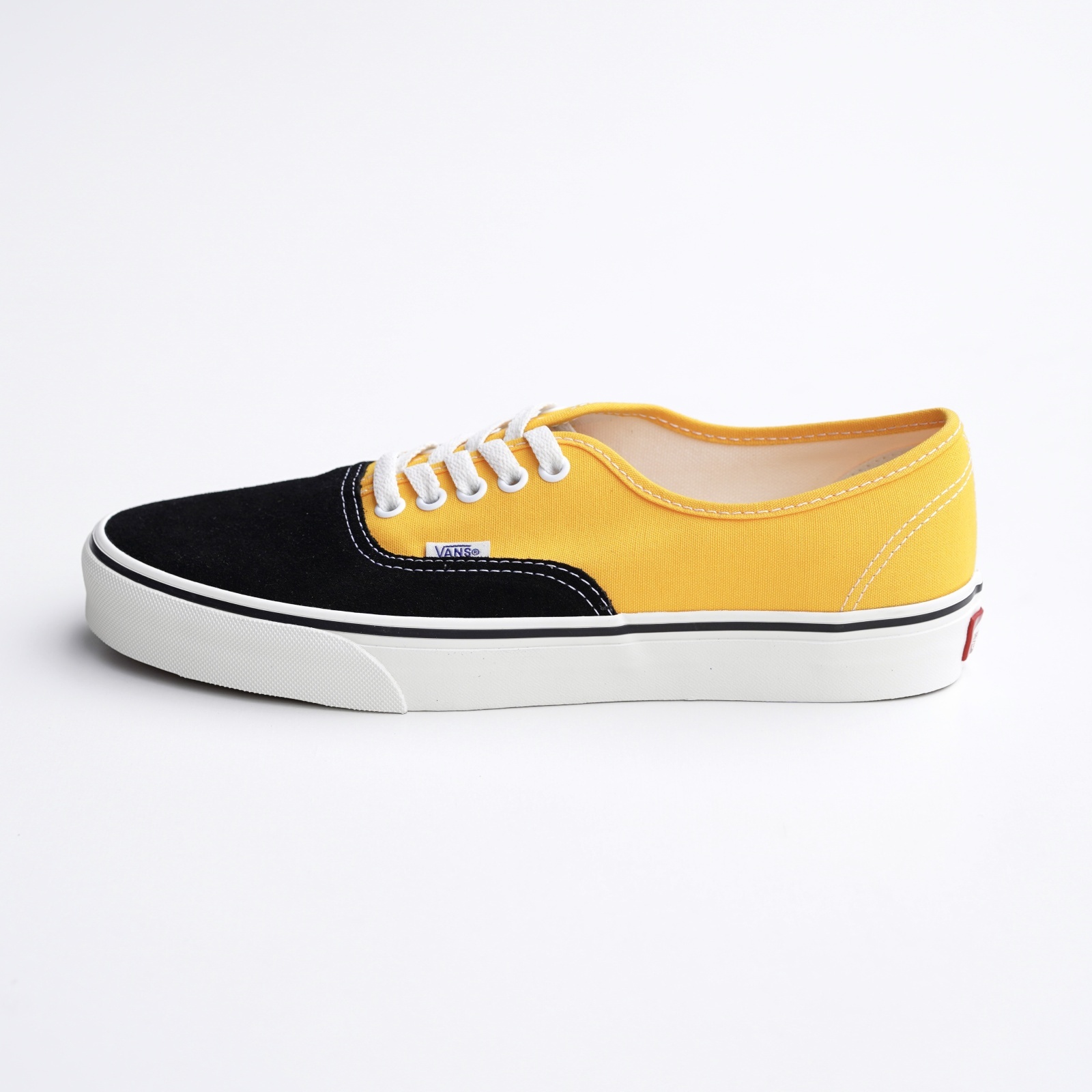 画像1: VANS | Authentic  (1)